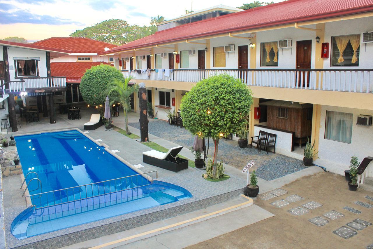 Bella Beach Resort Batangas Ліан Екстер'єр фото