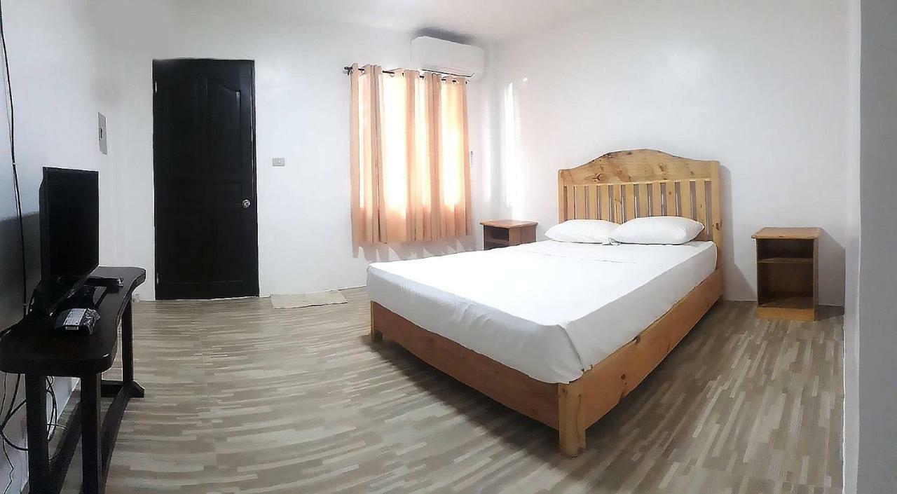 Bella Beach Resort Batangas Ліан Екстер'єр фото